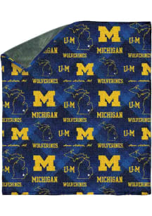 Blue Michigan Wolverines 60X70 Chenille W/ Shp Rev Sherpa Blanket