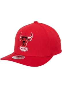 Mitchell and Ness Chicago Bulls Red NBA Team Ground 2.0 Hardwood Classics Mens Snapback Hat