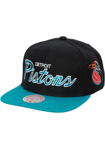 Mitchell and Ness Detroit Pistons Black NBA Team Script 2.0 Hardwood Classics Mens Snapback Hat