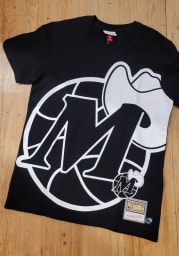 Mitchell and Ness Dallas Mavericks Black Big Face 3.0 Short Sleeve Fashion T Shirt