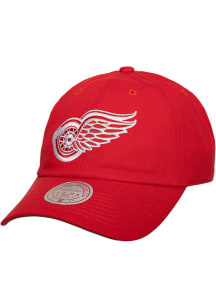Mitchell and Ness Detroit Red Wings Team Ground 2.0 Dad Adjustable Hat - Red