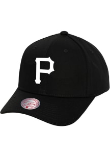 Mitchell and Ness Pittsburgh Pirates Panda Pro Crown Adjustable Hat - Black
