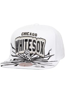 Mitchell and Ness Chicago White Sox White Aftershock Mens Snapback Hat
