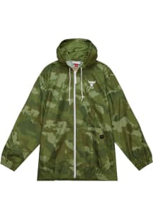 Mitchell and Ness Chicago Bulls Mens Green Ghost Camo Light Weight Jacket