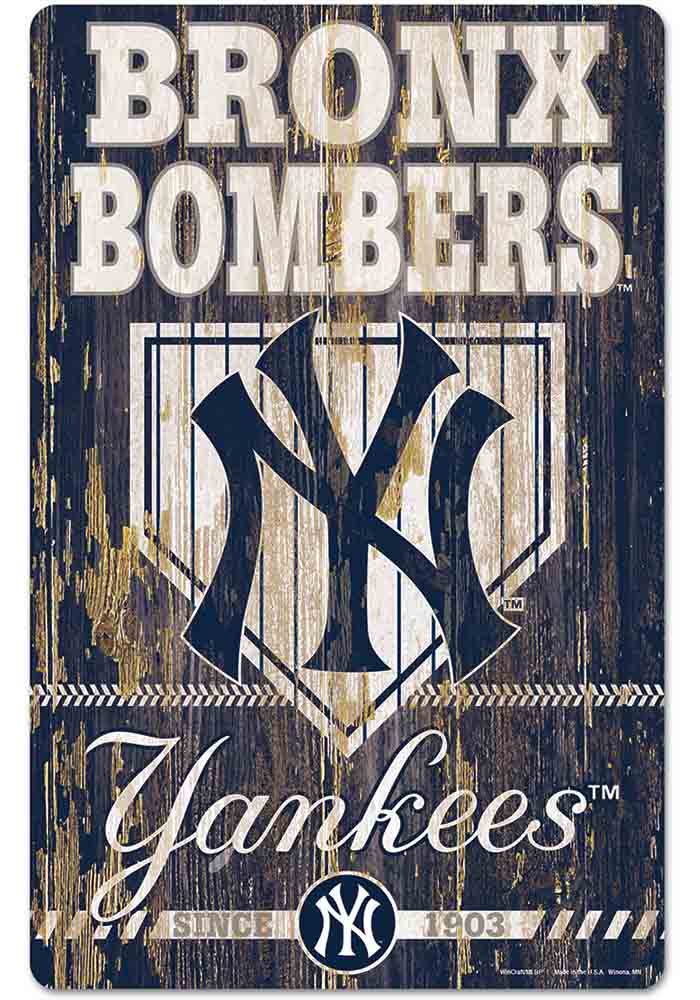 NEW YORK YANKEES CLUBHOUSE WOOD SIGN 11X17
