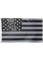 Chicago White Sox Stars and Stripes Black Silk Screen Grommet Flag