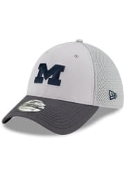 New Era Michigan Wolverines Grey JR Gray Neo 39THIRTY Youth Flex Hat