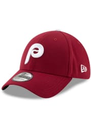 New Era Philadelphia Phillies Mens Maroon Team Classic 39THIRTY Flex Hat