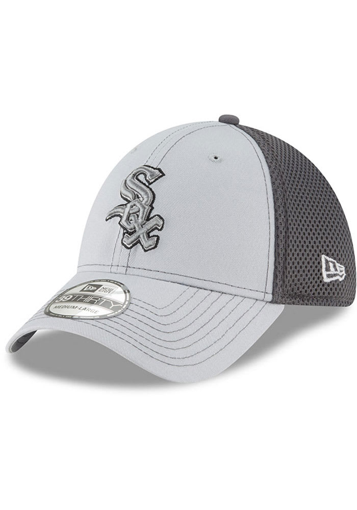 Men's New Era Chicago White Sox Property 9TWENTY Black and White Mesh  Snapback Adjustable Cap