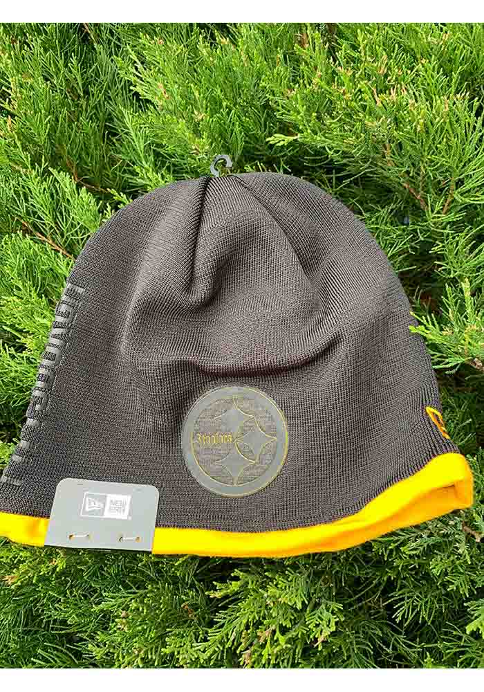 NFL Pittsburgh Steelers Classic Black Beanie – One Size Fits Most
