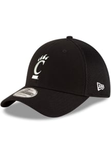 New Era Cincinnati Bearcats Mens Black and White Neo 39THIRTY Flex Hat