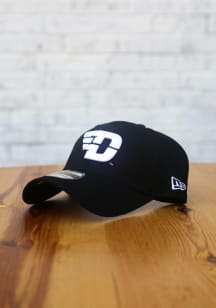New Era Dayton Flyers Mens Black and White Neo 39THIRTY Flex Hat
