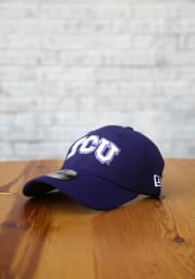 New Era TCU Horned Frogs Mens Purple Team Classic 39THIRTY Flex Hat