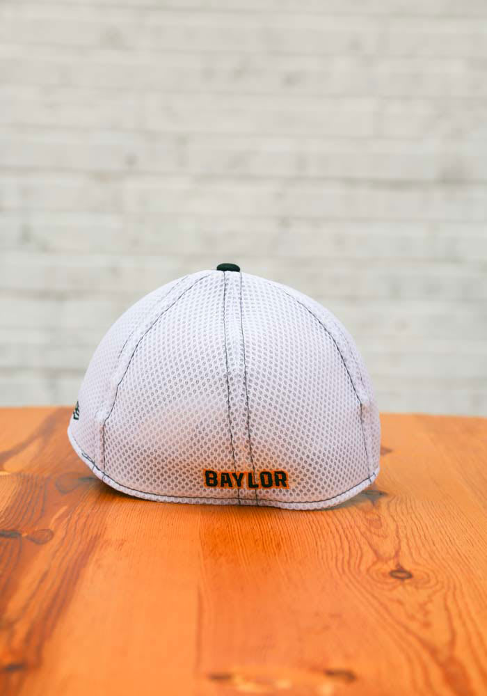 New Era Baylor Bears Mens Green Team Neo 39THIRTY Flex Hat
