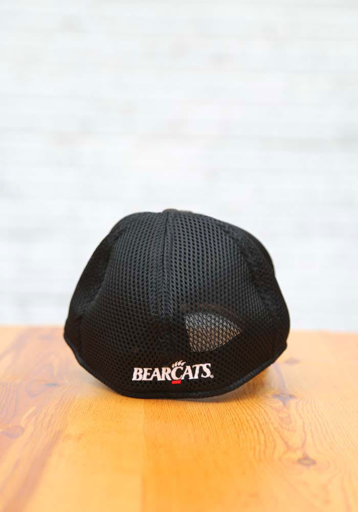 New Era Cincinnati Bearcats Mens Black Team Neo 39THIRTY Flex Hat
