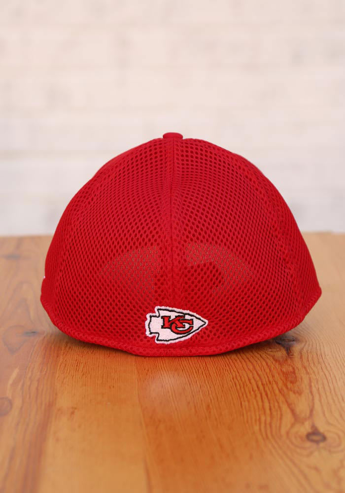 New Era Kansas City Chiefs Mens Red Elemental Neo 39THIRTY Flex Hat