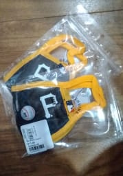 New Era Pittsburgh Pirates Team Color Fan Mask