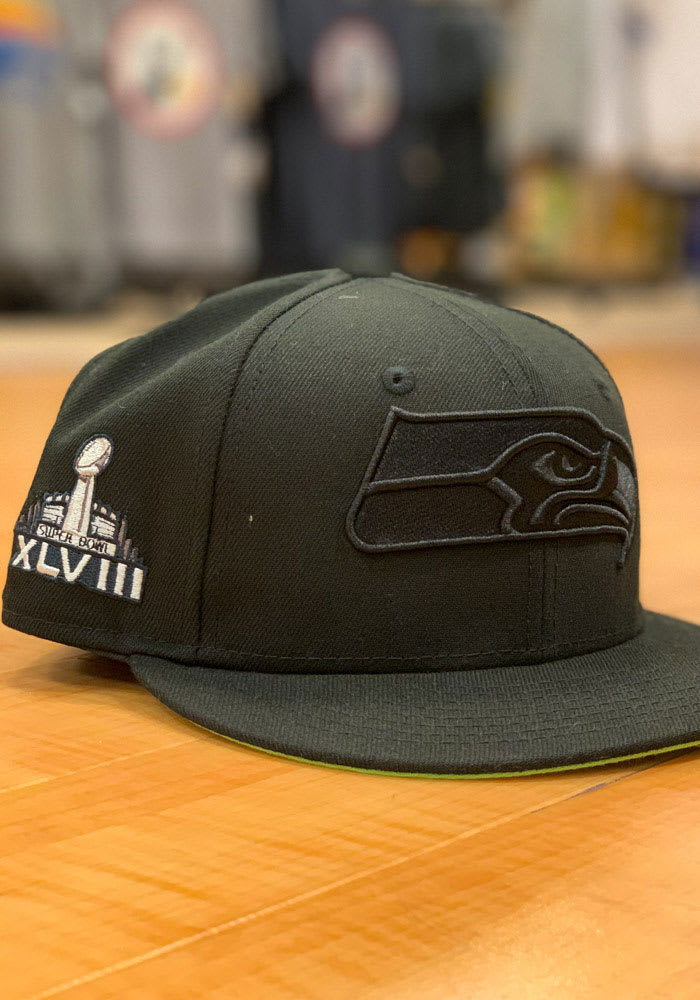 New Era Seattle Seahawks Mens Black Tonal Super Bowl Side Patch 59FIFTY Fitted Hat