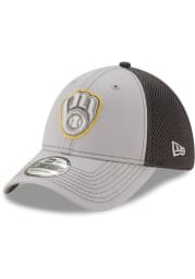 New Era Milwaukee Brewers Mens Grey Grayed Out 39THIRTY Flex Hat