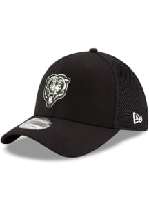 New Era Chicago Bears Mens Black GCP Black and White NEO 39THIRTY Flex Hat
