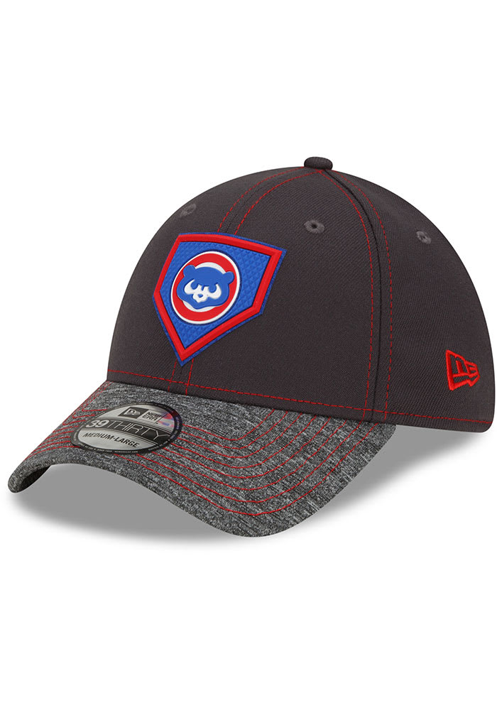 New Era Chicago Cubs Mens Grey 2022 Clubhouse 39THIRTY Flex Hat