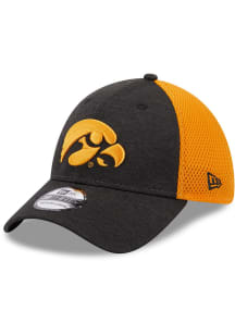 New Era Iowa Hawkeyes Mens Black Shadowed Neo 39THIRTY Flex Hat