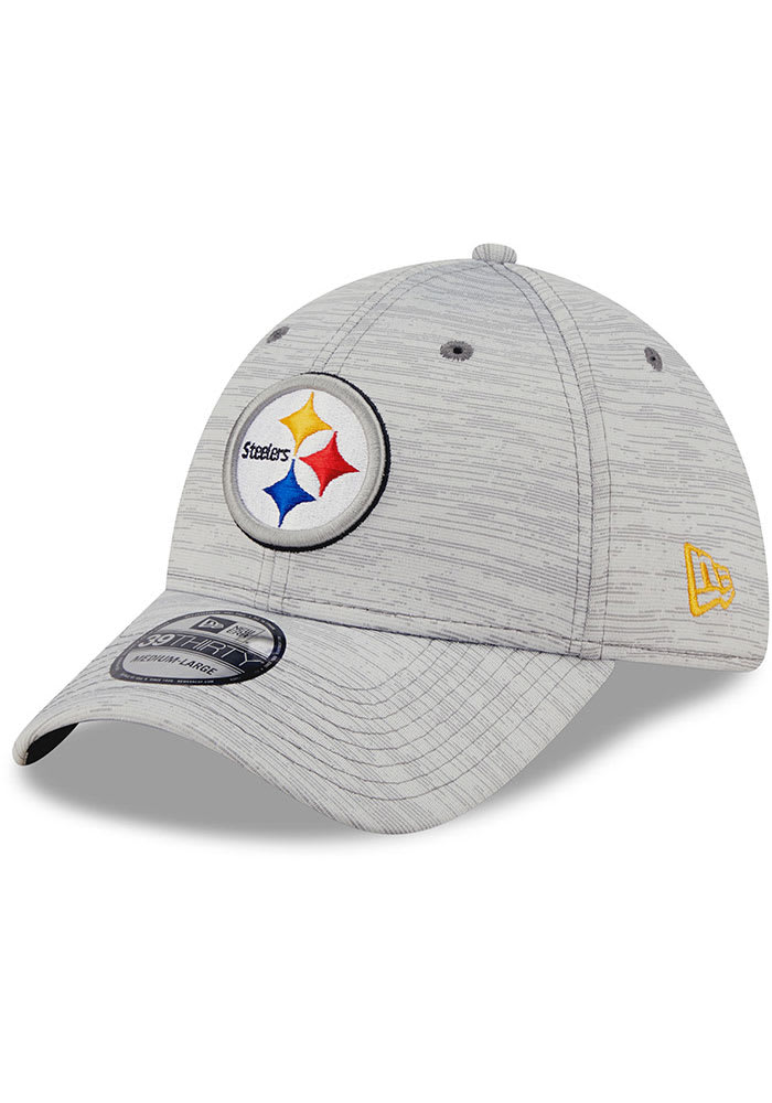 New Era Pittsburgh Steelers Mens Grey 2022 Training Camp Coach 39THIRTY Flex Hat