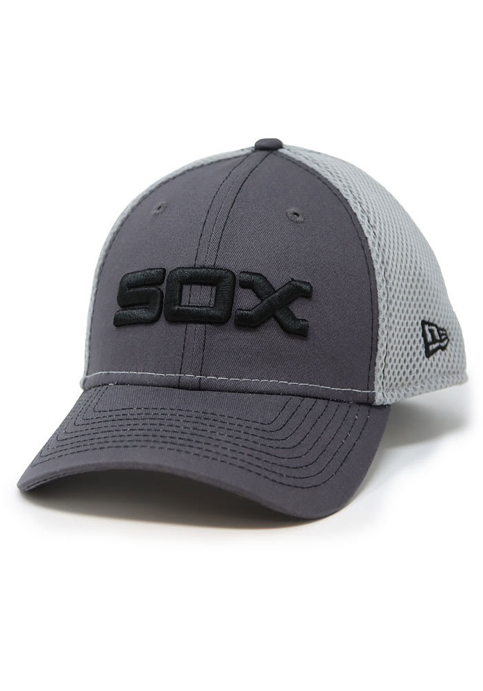 Men's Chicago White Sox New Era Black 2022 Clubhouse Black 39THIRTY Flex Hat M/L / Black