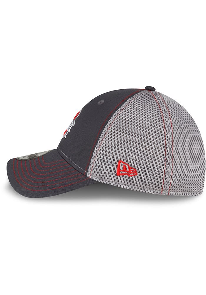 New Era Ohio State Buckeyes Mens Graphite 2T Neo 39THIRTY Dynamic Flex Hat