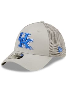 New Era Kentucky Wildcats Mens Grey Team Neo 39THIRTY Flex Hat