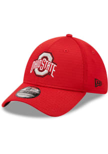 New Era Ohio State Buckeyes Mens Red Essential 39THIRTY Flex Hat