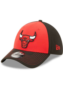 New Era Chicago Bulls Mens Black Classic 39THIRTY Flex Hat