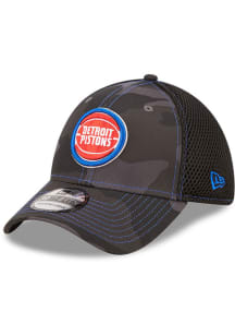 New Era Detroit Pistons Mens Black Camo 39THIRTY Flex Hat