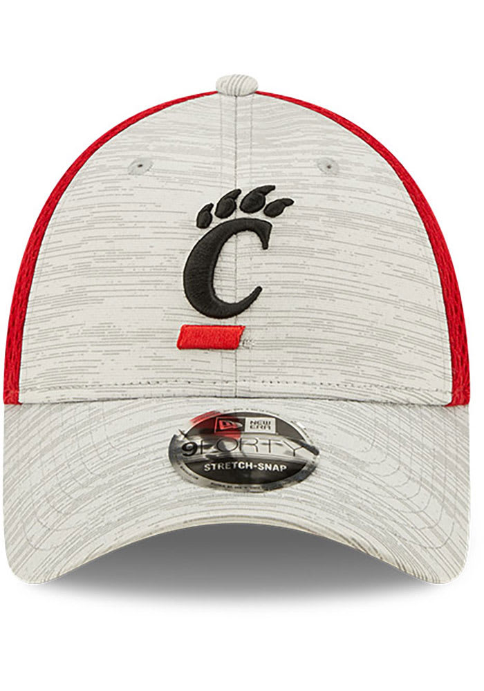 New Era Cincinnati Bearcats Active 9FORTY Adjustable Hat - Grey