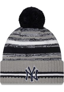 New Era New York Yankees Navy Blue Sport Pom Mens Knit Hat