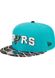 New Era San Antonio Spurs Green 2022 NBA City Edition 9FIFTY Mens Snapback Hat