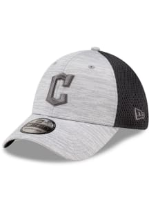 New Era Cleveland Guardians Mens Grey Tonal Logo Distinct Neo 39THIRTY Flex Hat