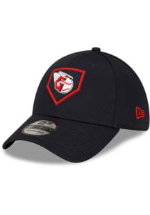 New Era Cleveland Guardians Mens Navy Blue MLB Clubhouse 39THIRTY Flex Hat