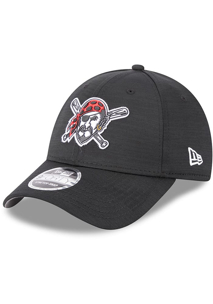 Pittsburgh Pirates New Era 2023 Clubhouse 59FIFTY Fitted Hat - Gray