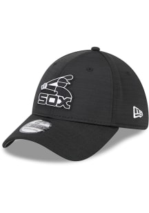 New Era Chicago White Sox Mens Black 2023 Clubhouse 39THIRTY Flex Hat