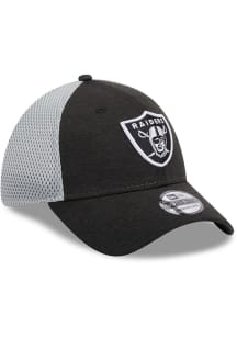 New Era Las Vegas Raiders Mens Black Shadow Neo 39THIRTY Flex Hat