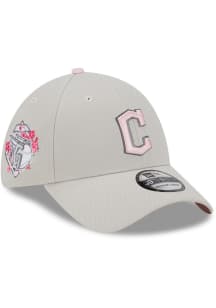 New Era Cleveland Guardians Mens White 2023 Mothers Day 39THIRTY Flex Hat