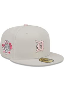 New Era Detroit Tigers Mens White 2023 Mothers Day 59FIFTY Fitted Hat
