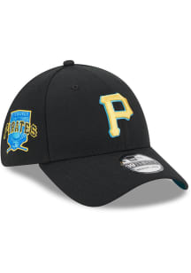 New Era Pittsburgh Pirates Mens Black 2023 Fathers Day 39THIRTY Flex Hat