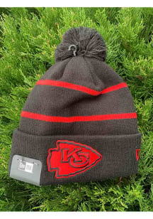 New Era Kansas City Chiefs Black Cuff Pom Mens Knit Hat