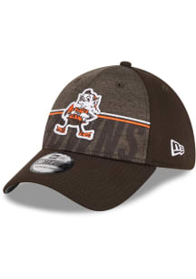 New Era Cleveland Browns Brown 2023 Training Camp JR 39THIRTY Youth Flex Hat