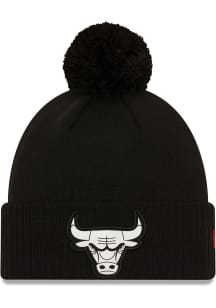 New Era Chicago Bulls Black 2023 City Edition Cuff Mens Knit Hat
