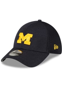 New Era Michigan Wolverines Mens Navy Blue 2T Basic 39THIRTY Flex Hat