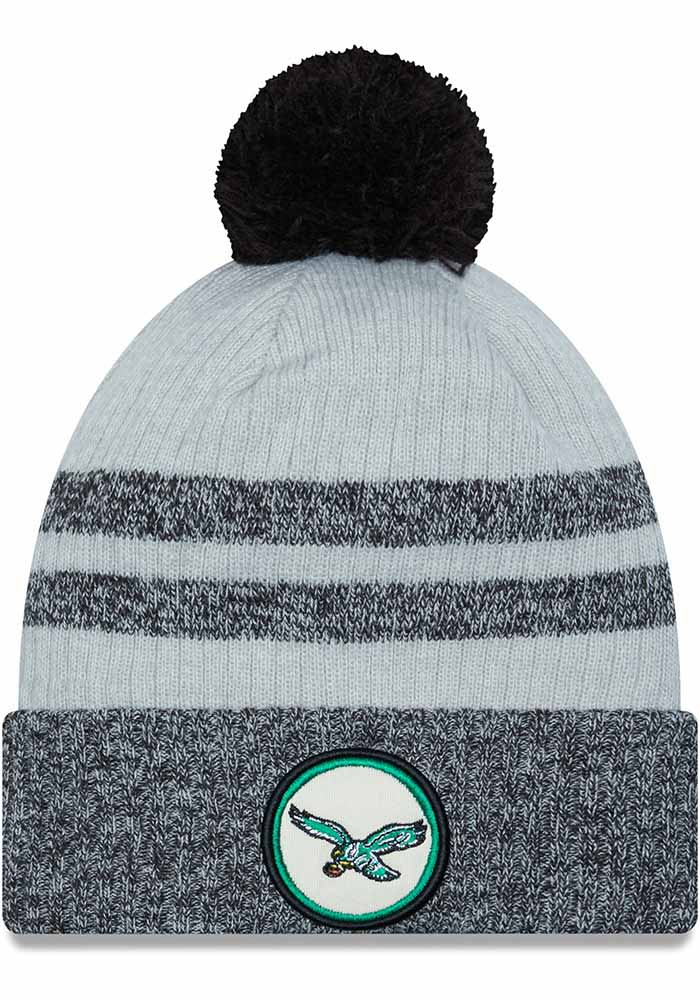 Philadelphia Eagles New Era BLACK Retro Patch Cuff Pom Knit Hat