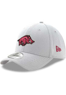 New Era Arkansas Razorbacks Mens White Diamond Era 39THIRTY Flex Hat